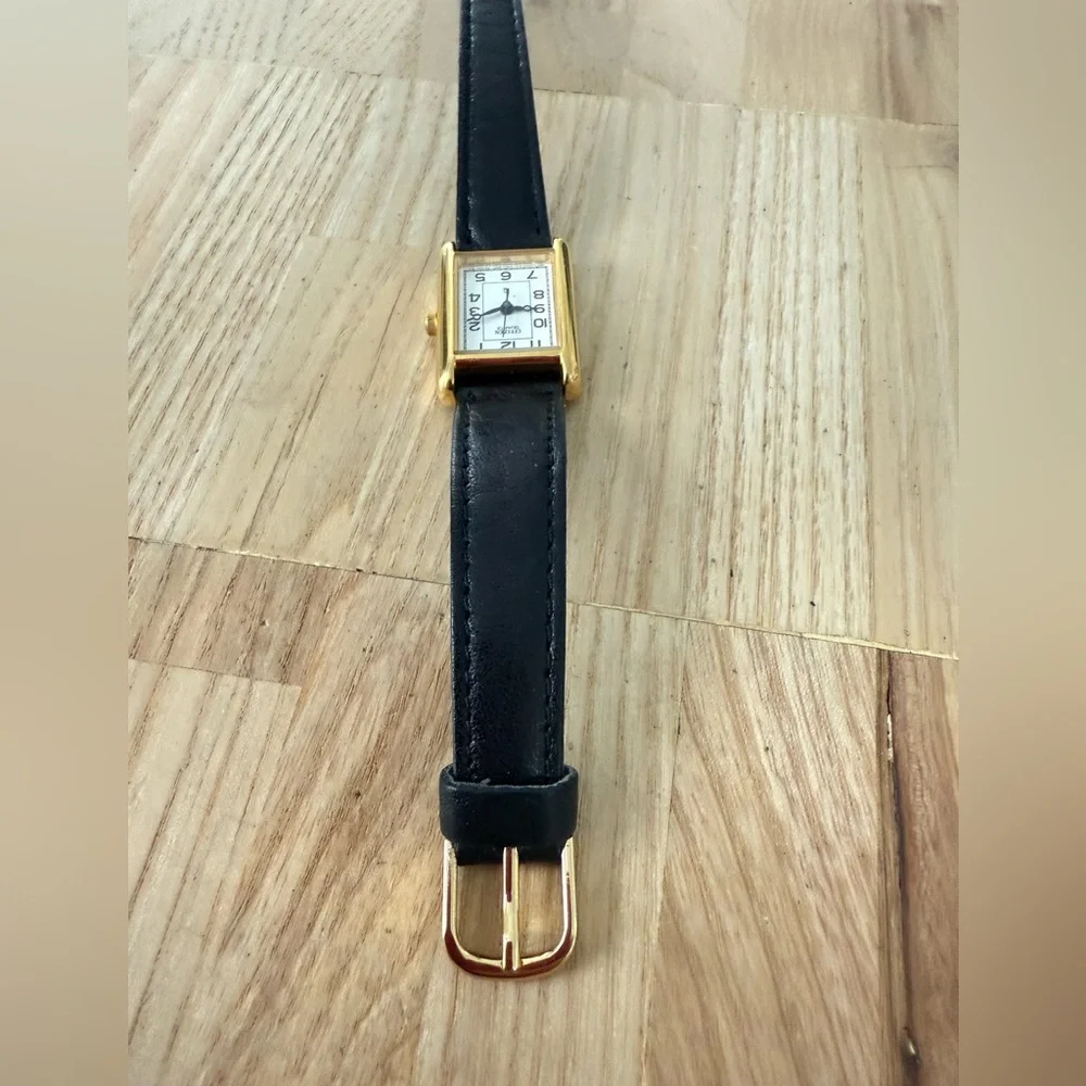 Citizen Quartz ladies tank rectangular gold tone black leather watch NEW BATTERY